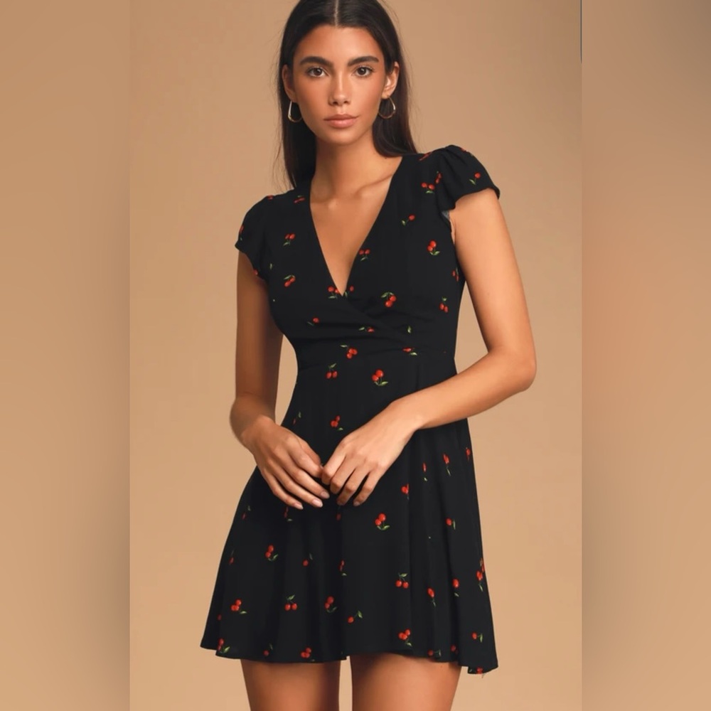 Women’s Black Cherry Print Skater Dress